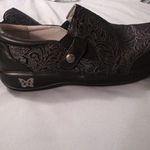 Alegria Kayla slip on clogs